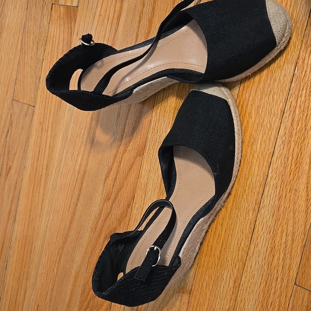 Elegant Black Women's Sandals